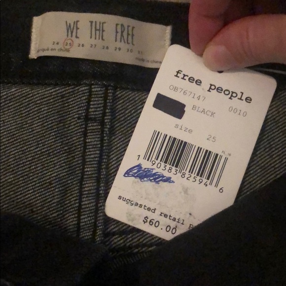 Free People distressed mini skirt - Picture 4 of 4